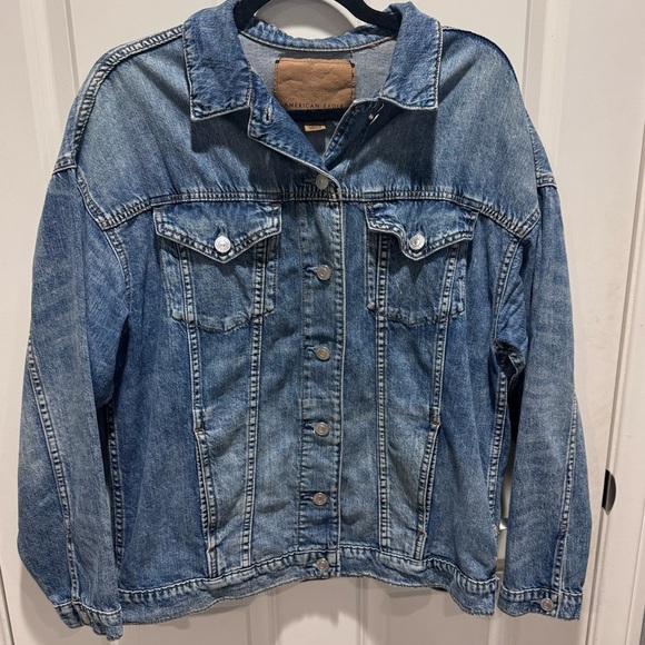 American Eagle Jean Jacket size M - Picture 1 of 4